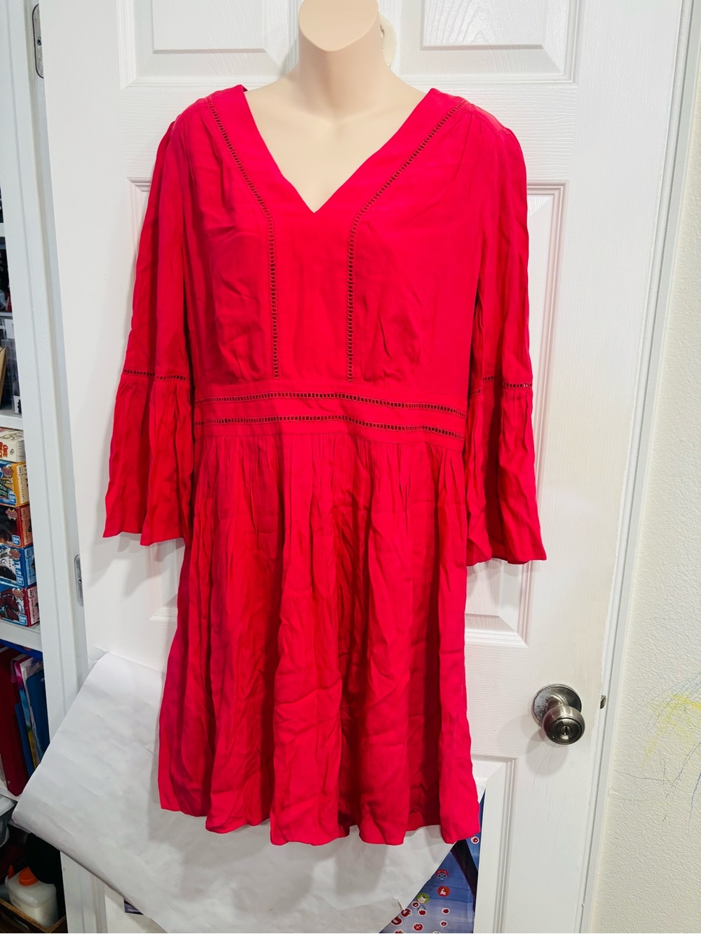 NWT Ann Taylor Pink V-Neck Bell Sleeve Ladder Lace Trim Mini Dress Size 8